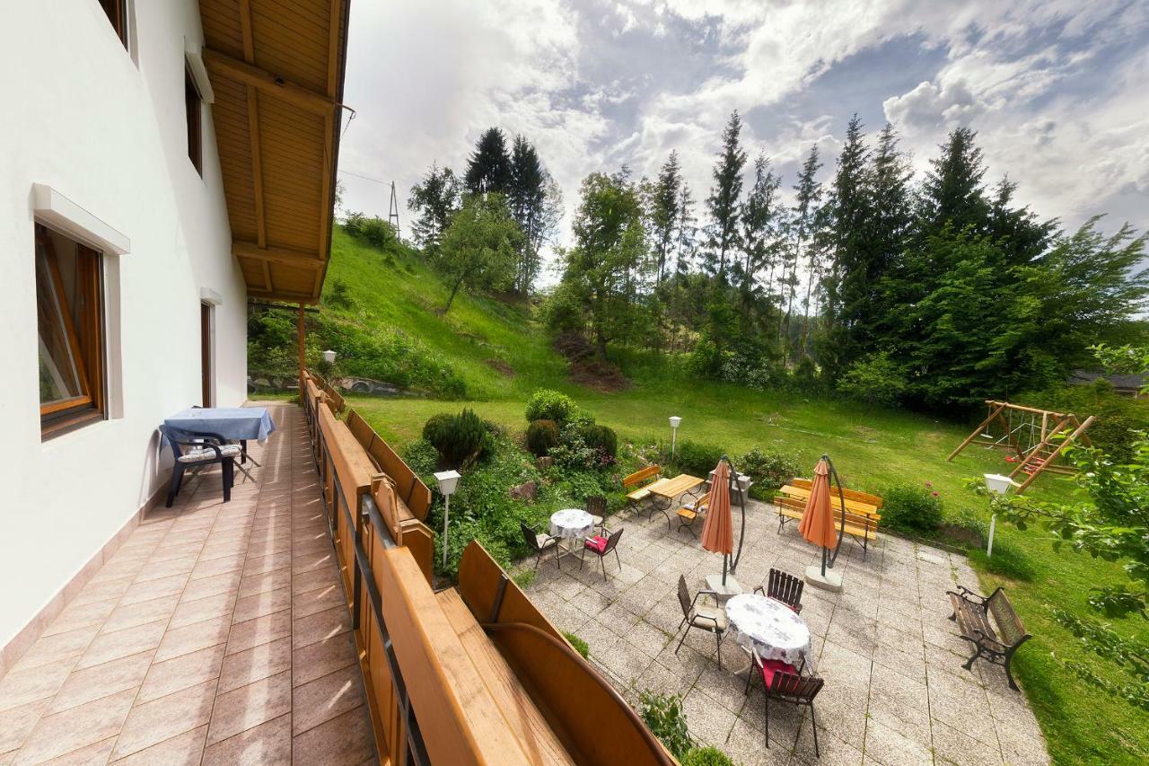 Gaestehaus Lanthaler Rosenbach Buitenkant foto