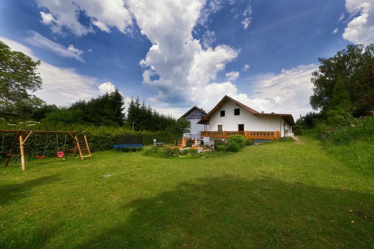 Gaestehaus Lanthaler Rosenbach Buitenkant foto